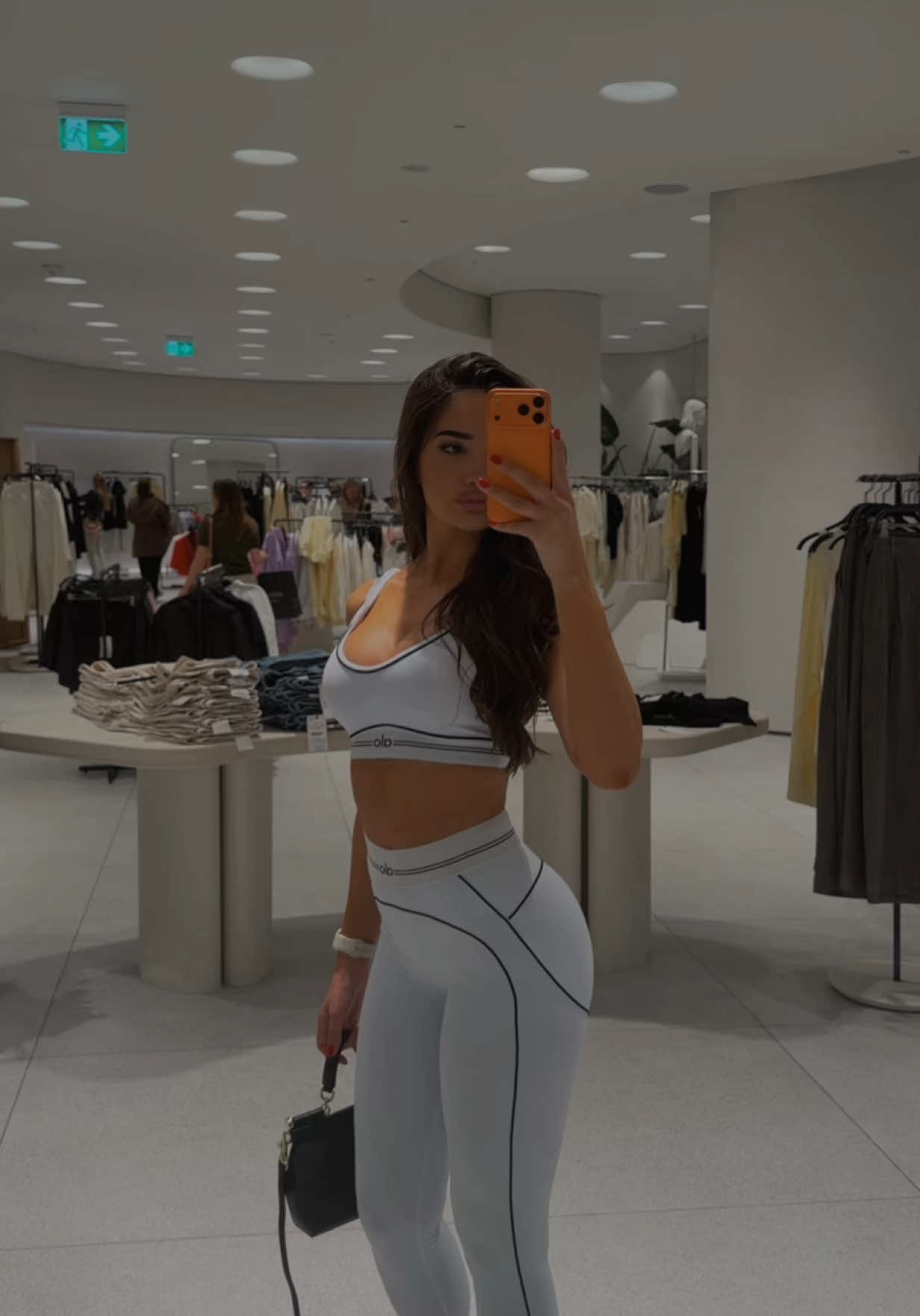 @Anðela🧚🏽