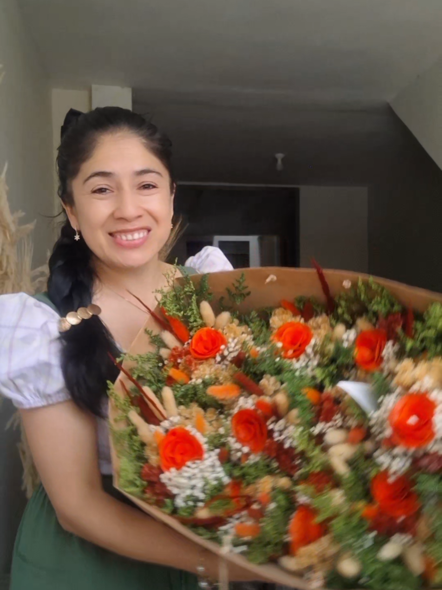 @~𝐀𝐫𝐞𝐧𝐚 Casa Floral