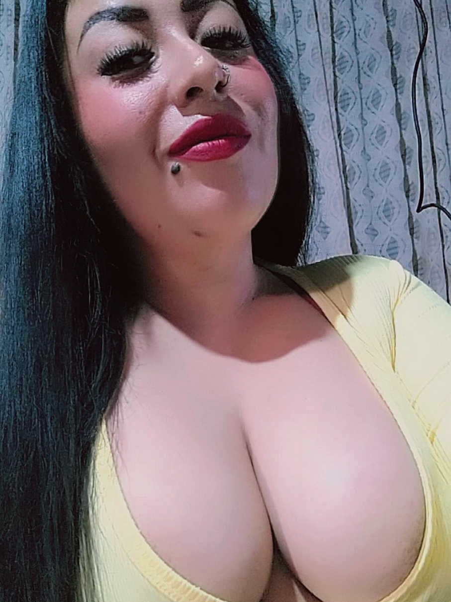 @Areliloay &hearts;️