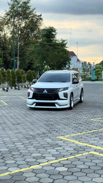 @𝟵 𝟵 𝟵