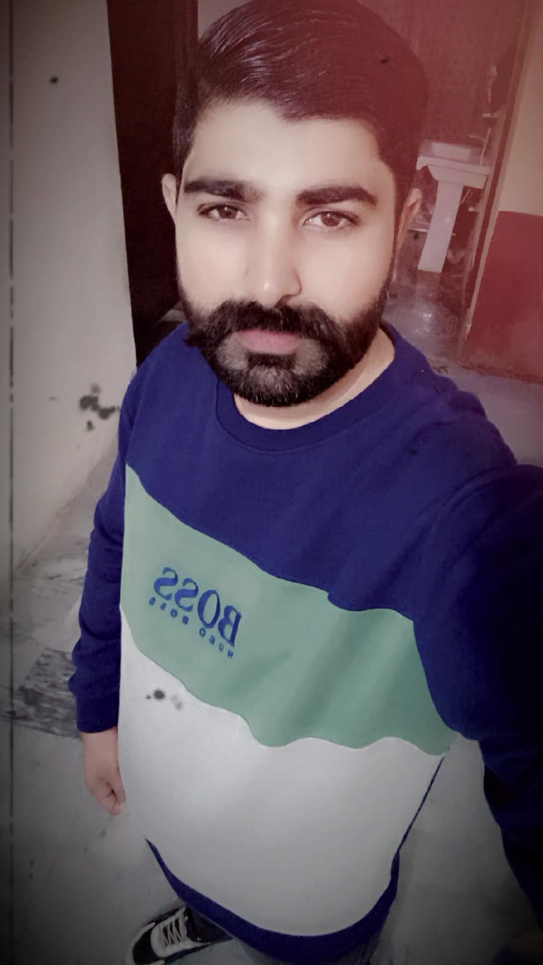 @MEحAR HASSAN👑