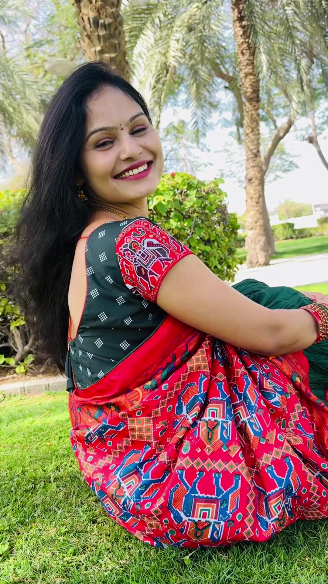 @DUBAI LO RADHA