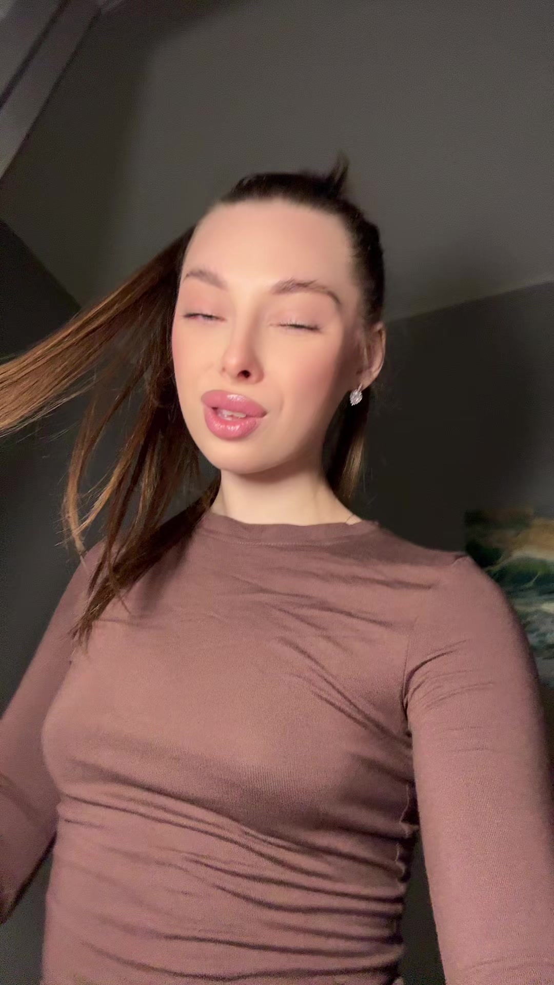 @Алечка😻💗❤️