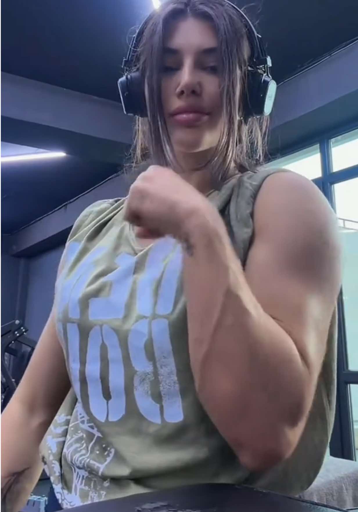 @Vibliani 🦾🫦