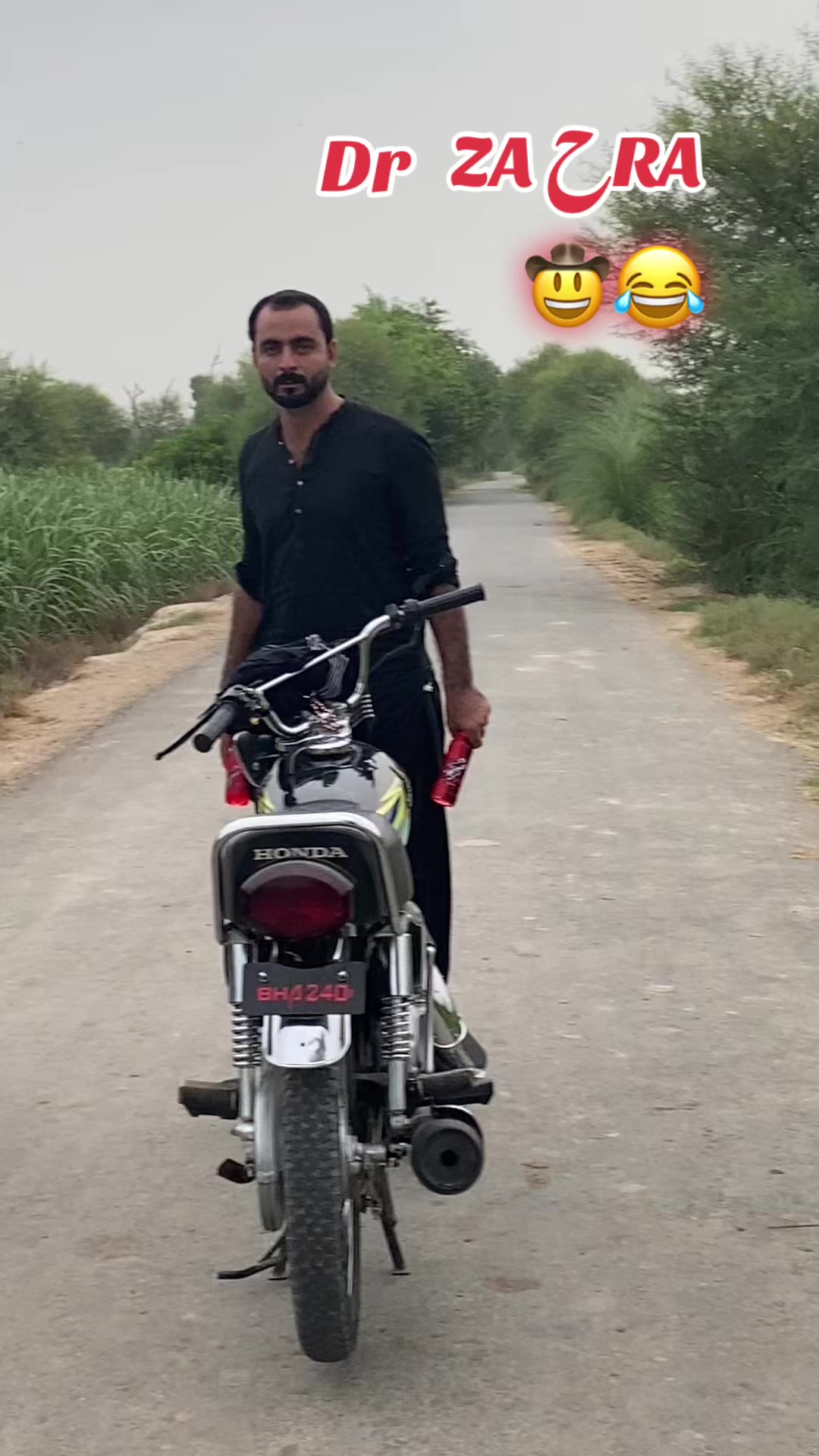 @😈 Zeeshan Malik 097