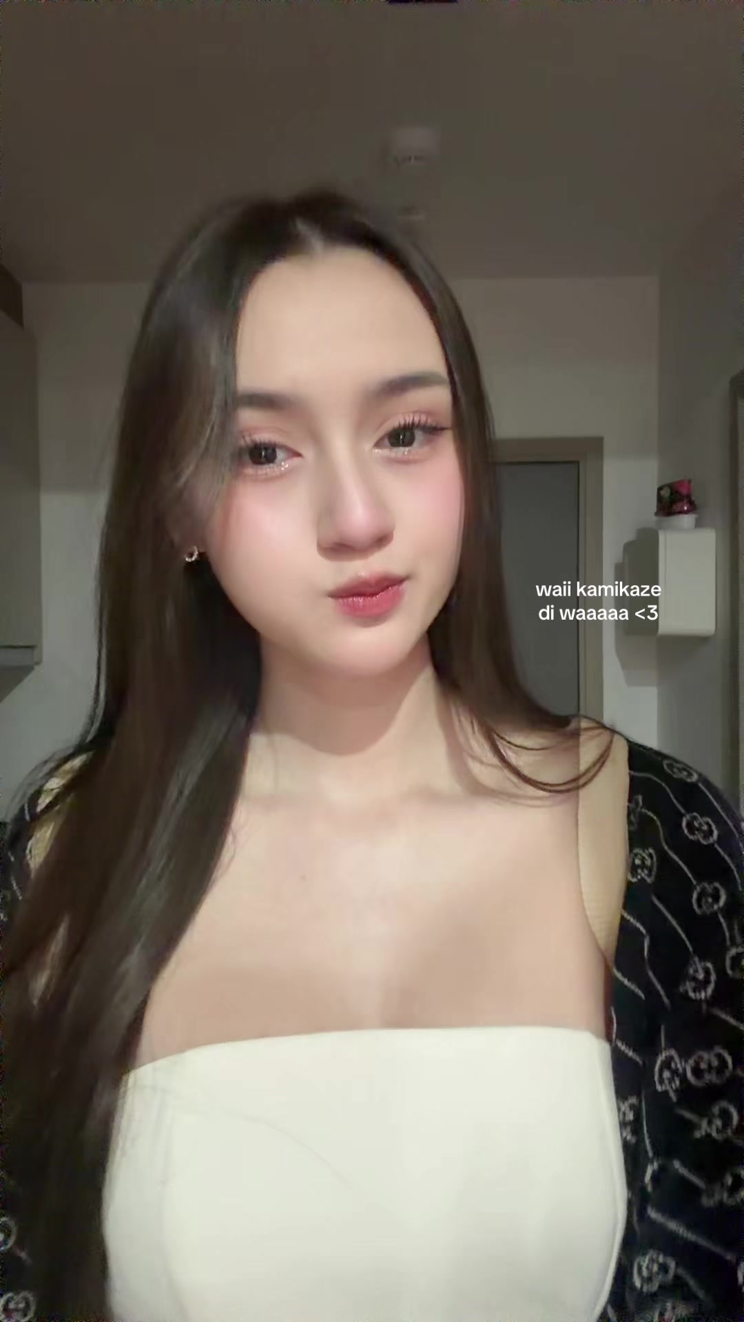 @Chaniliaa