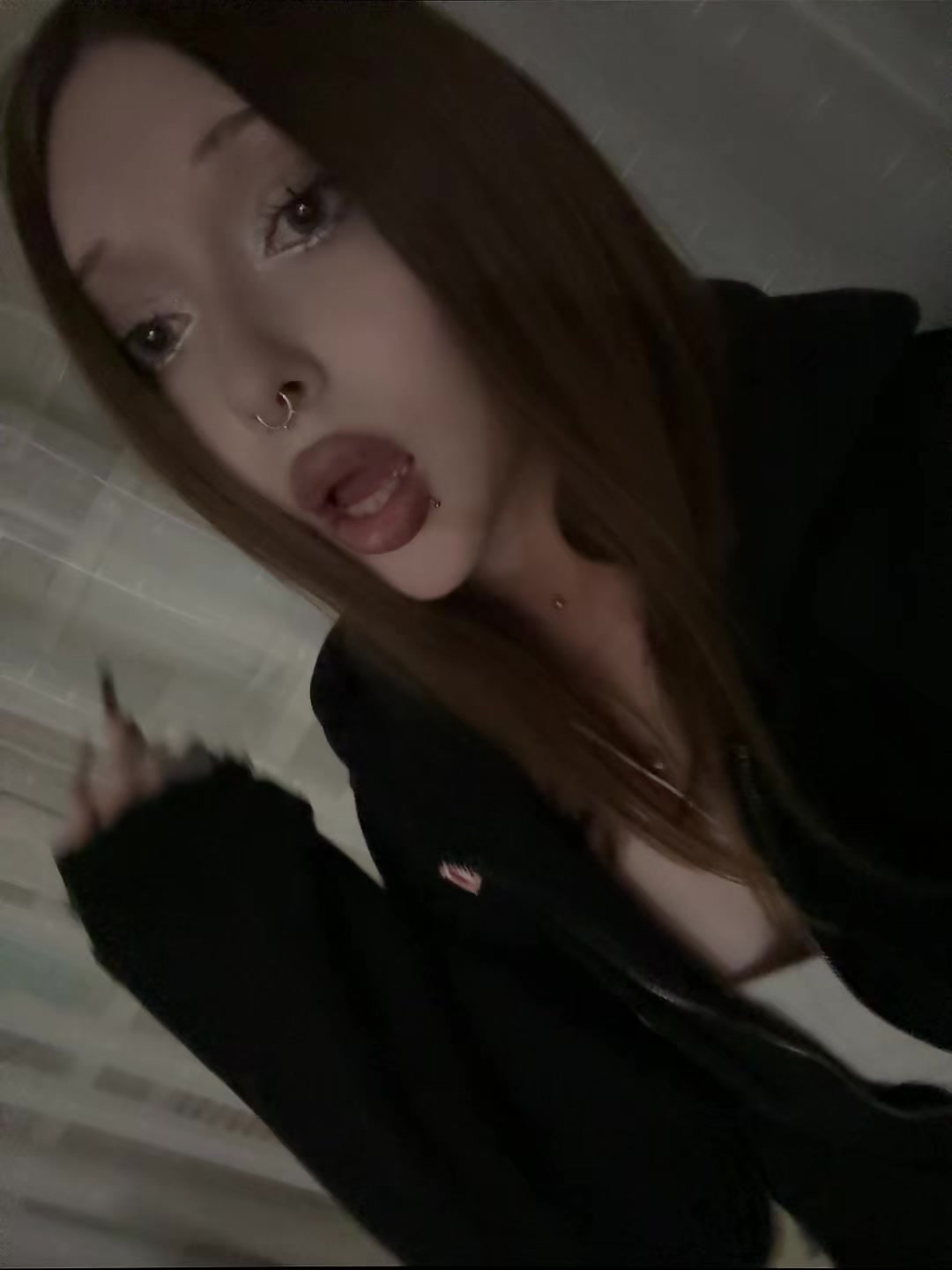 @лиза пластырь