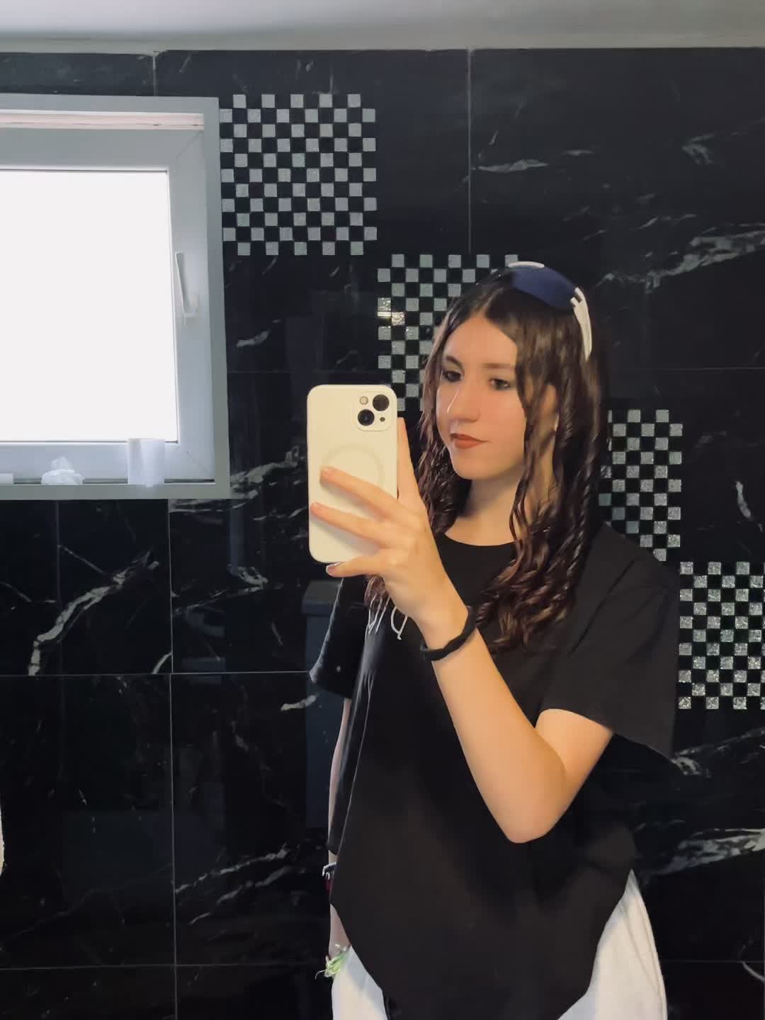 @༄𝓗𝓮𝓵𝓮𝓷𝓪༄