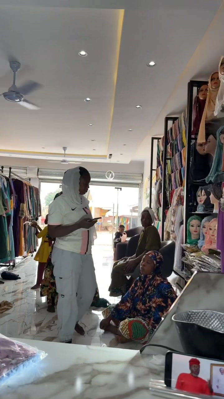 @SADAAMA’S TRENDS👗🛍️