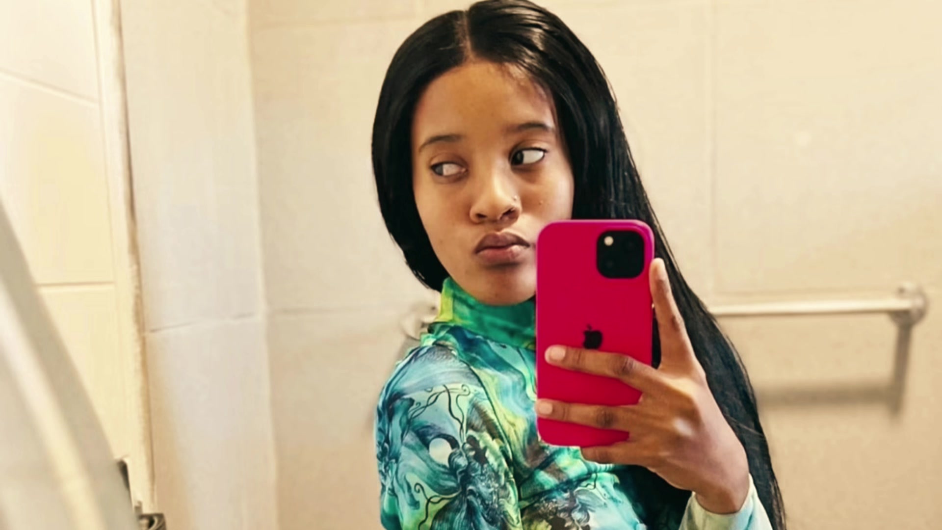 @Zanira Zanira🫦🦋