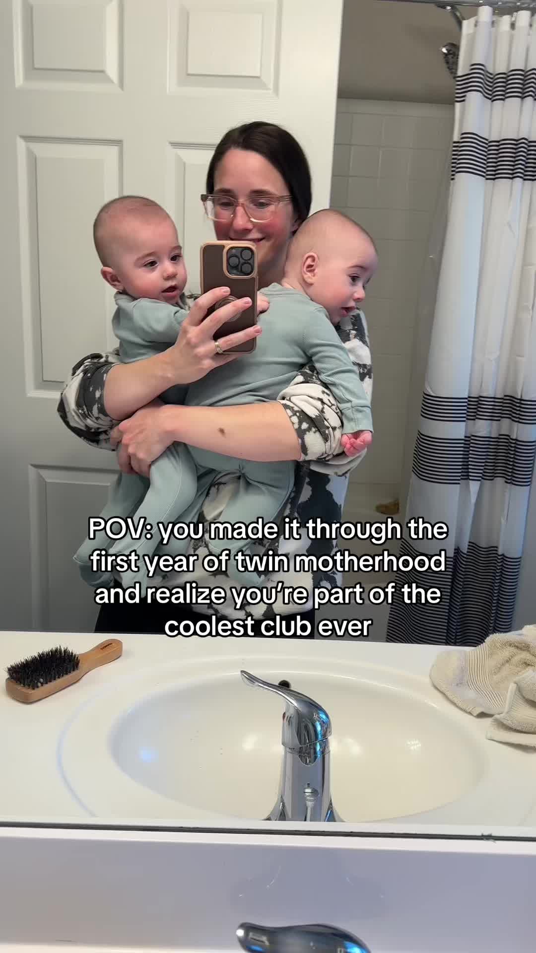 @megdoestwinmotherhood