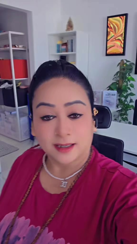 @🌹 tiya bhujel tiya😘