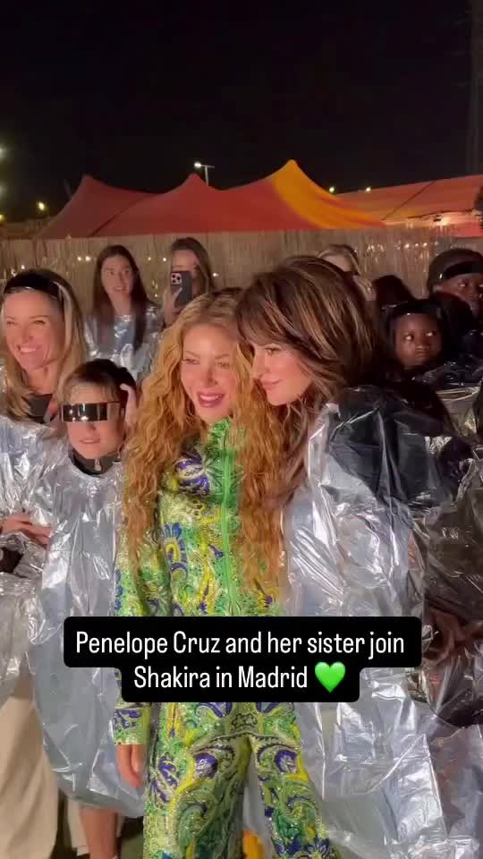 @HELLO! Canada Magazine
