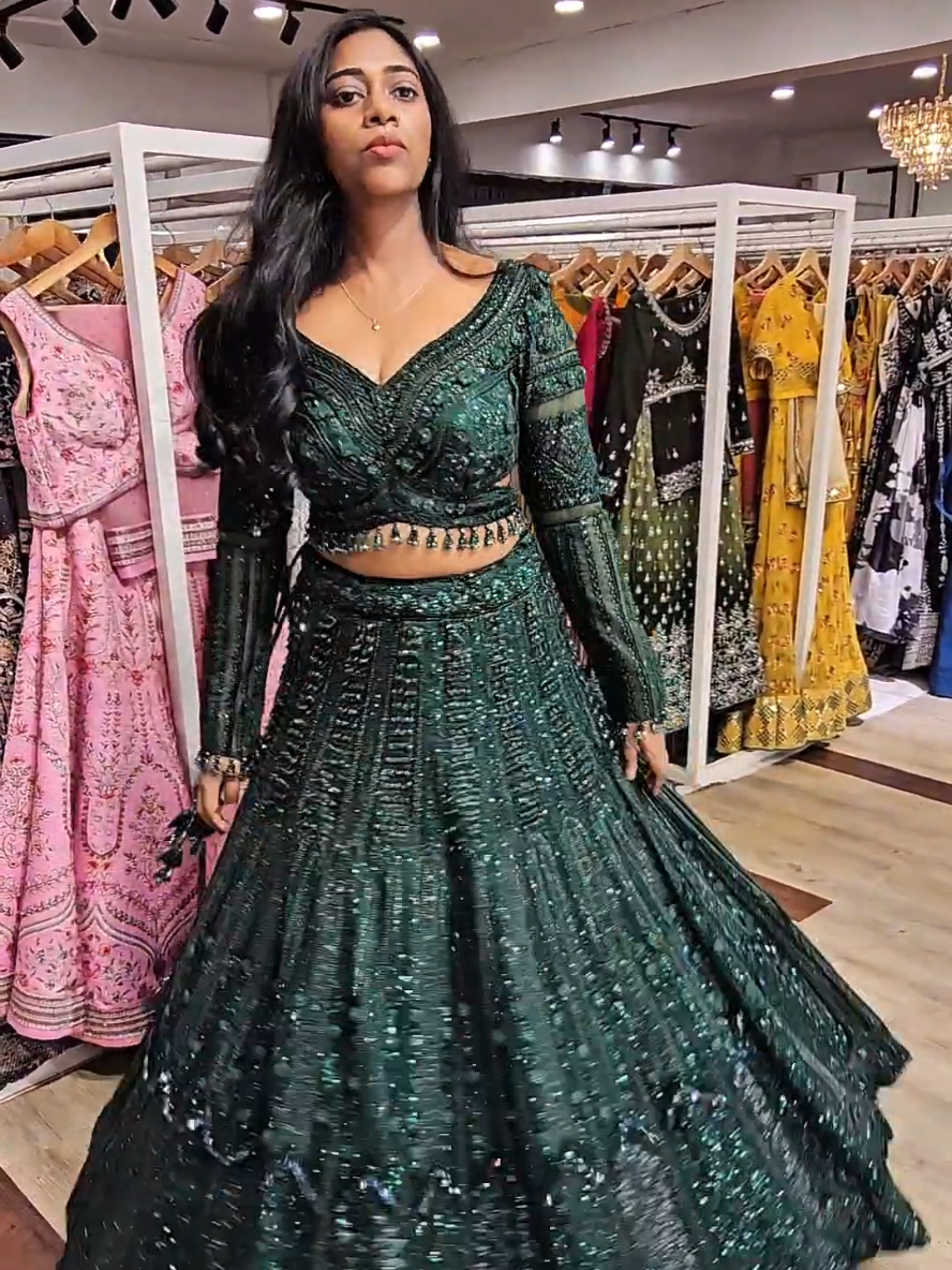 @Yaaraniz Collection