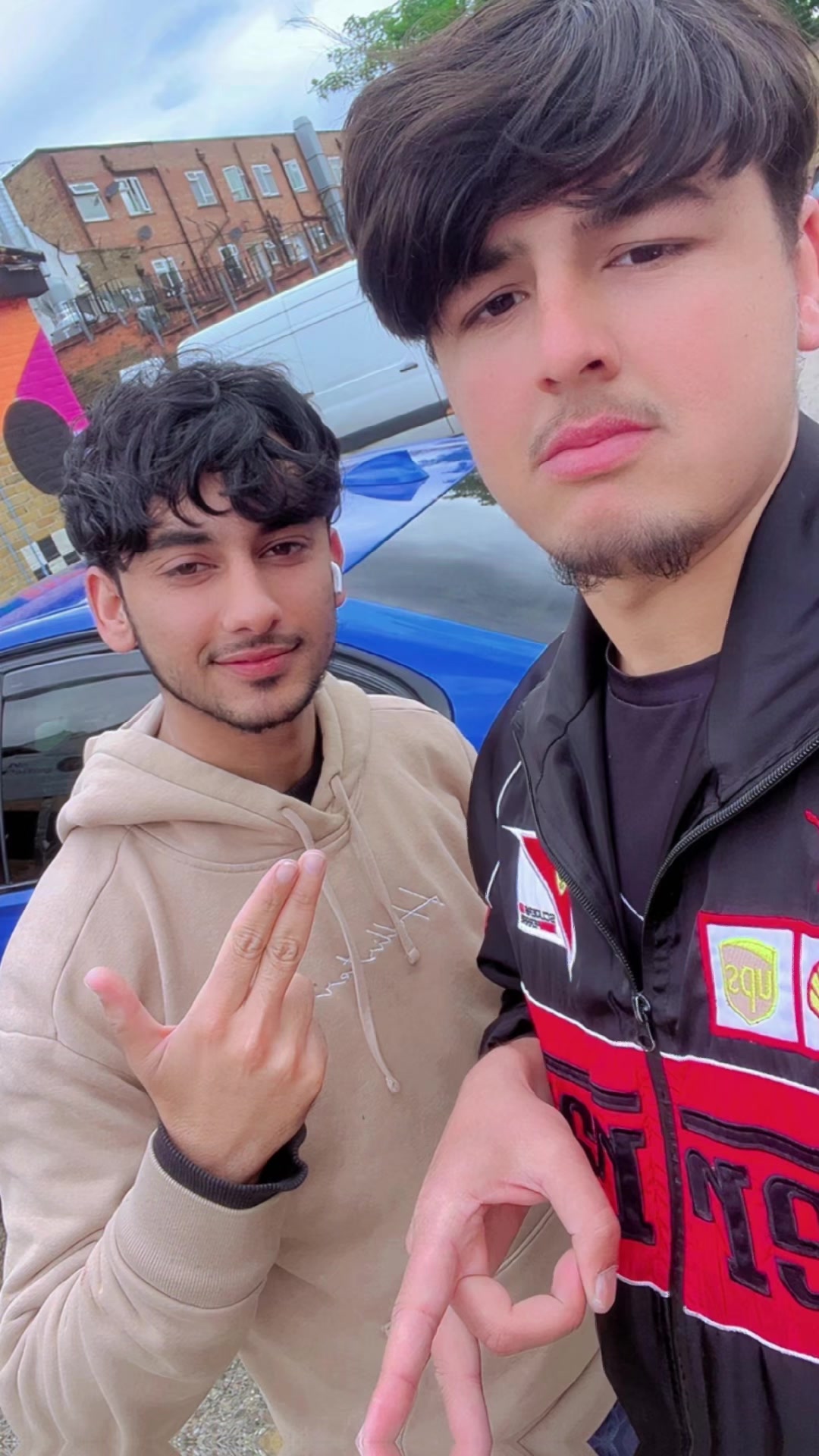 @Malak Ateeq🇵🇰🇦🇫🇬🇧