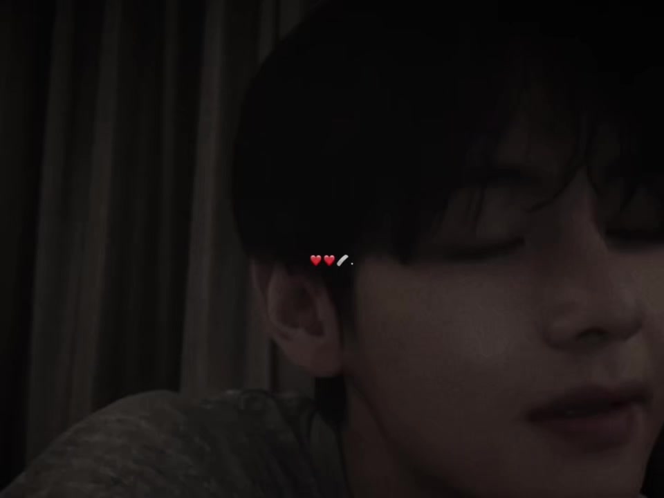 @ʟᴏɴᴇʟʏ