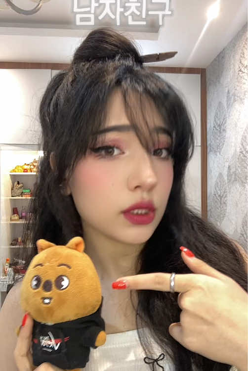 @Loona🐿️