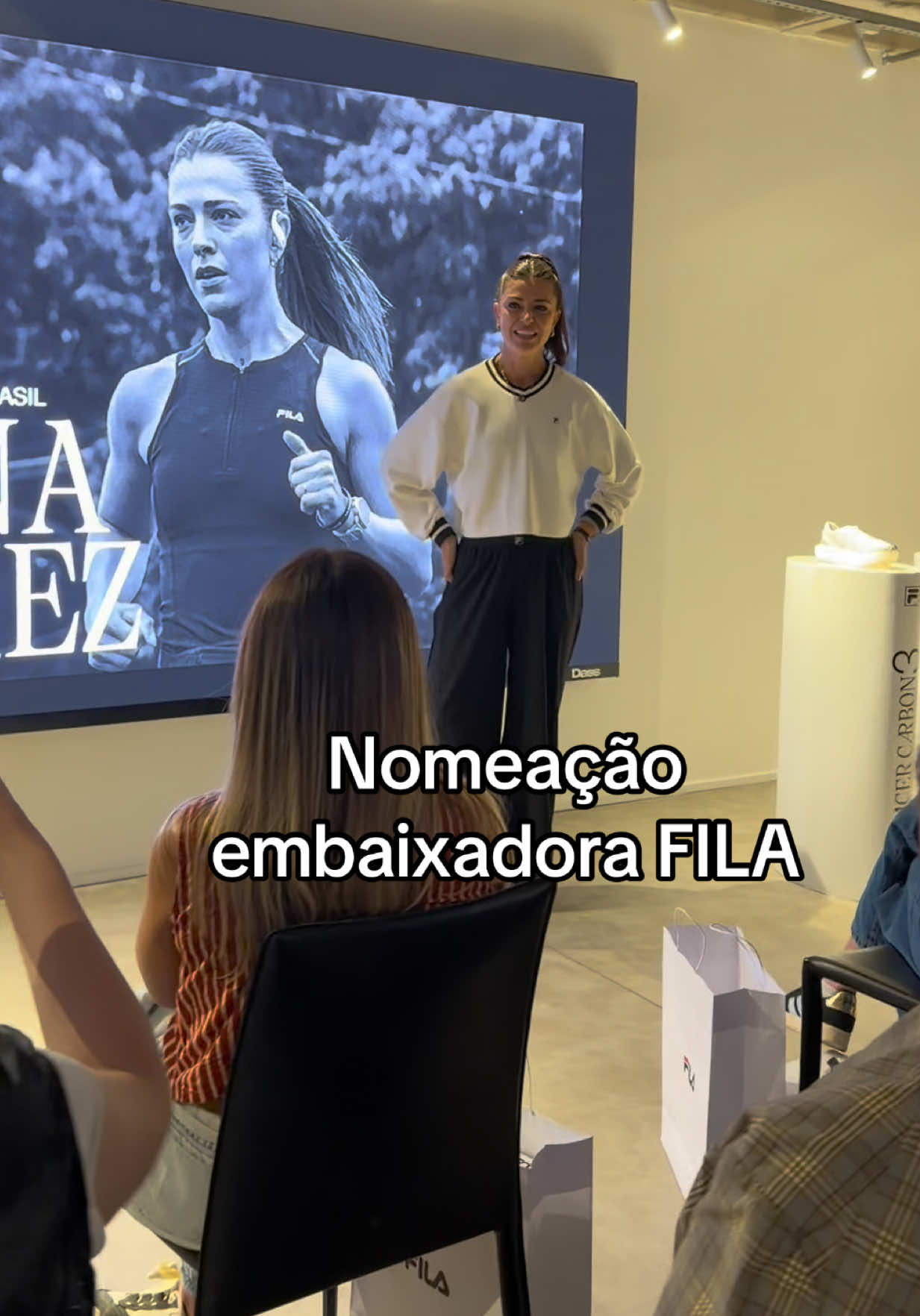 @BRUNA IANHEZ