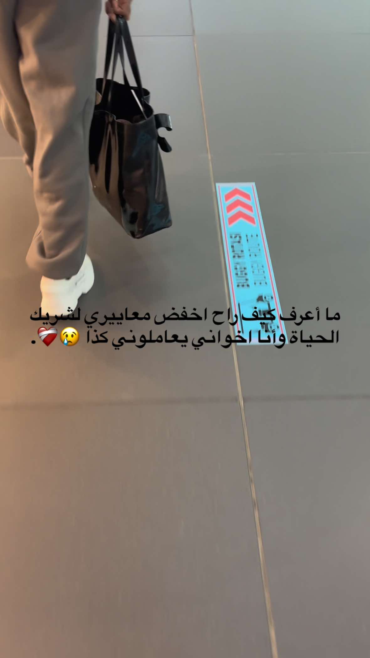 @سارا