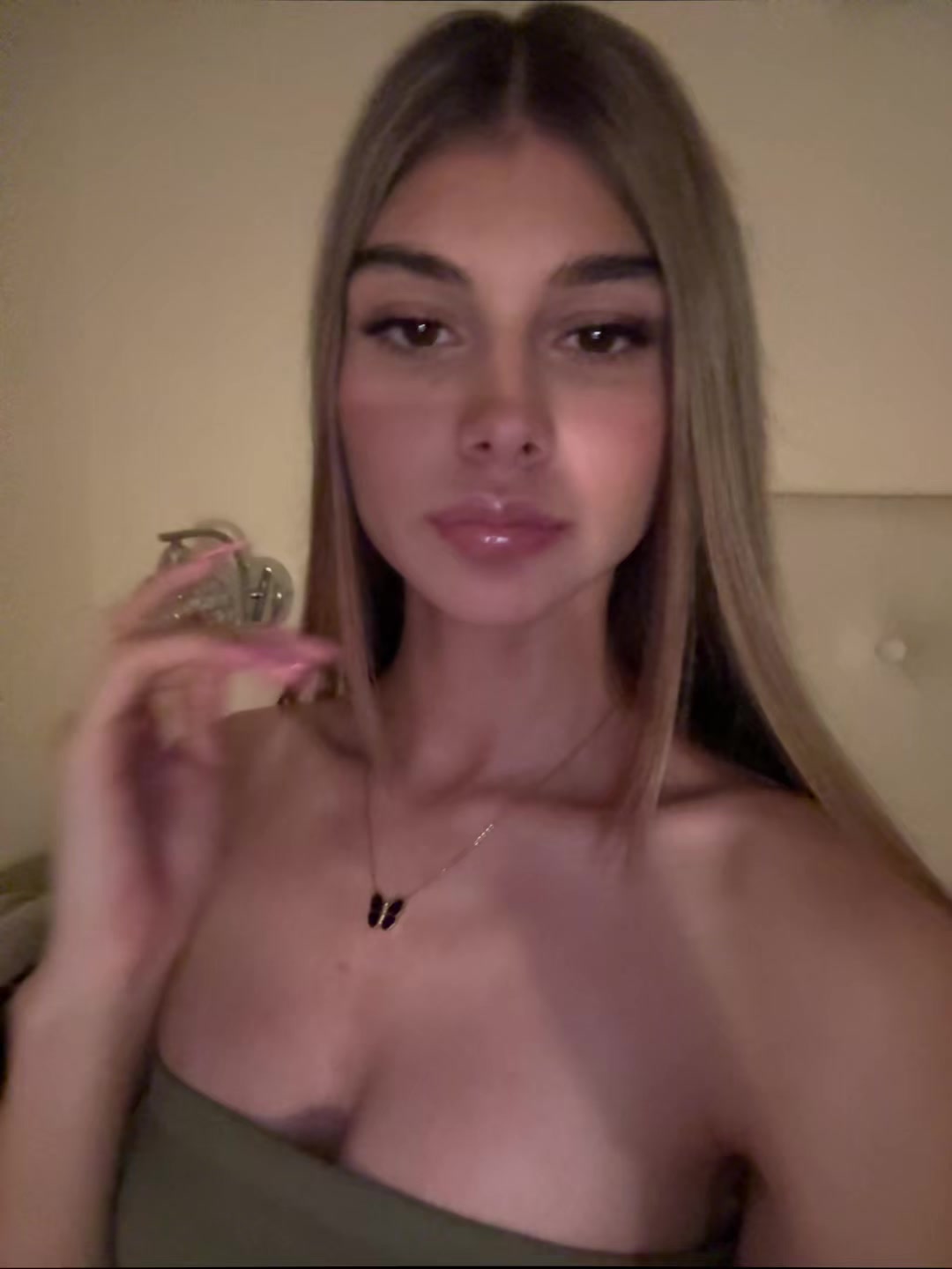 @сара