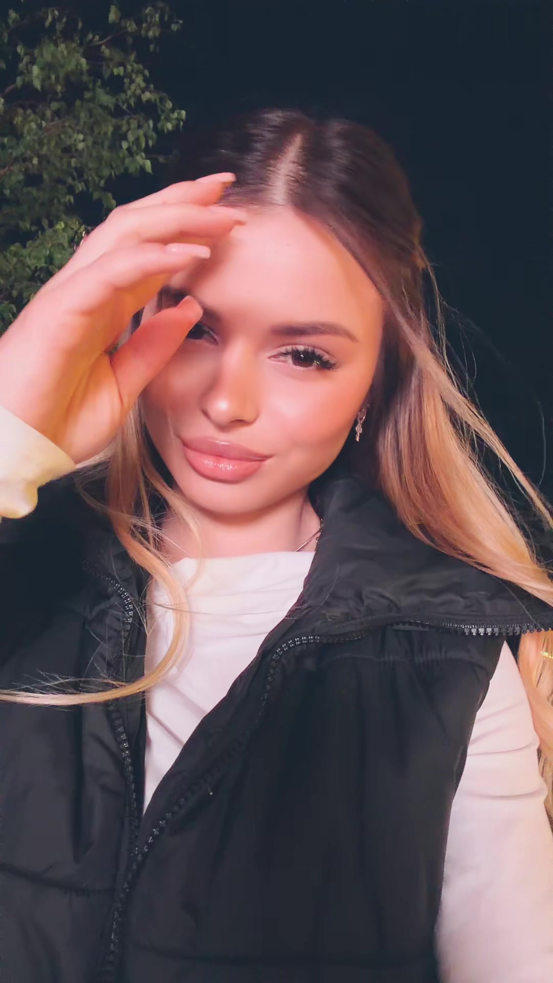 @🖤