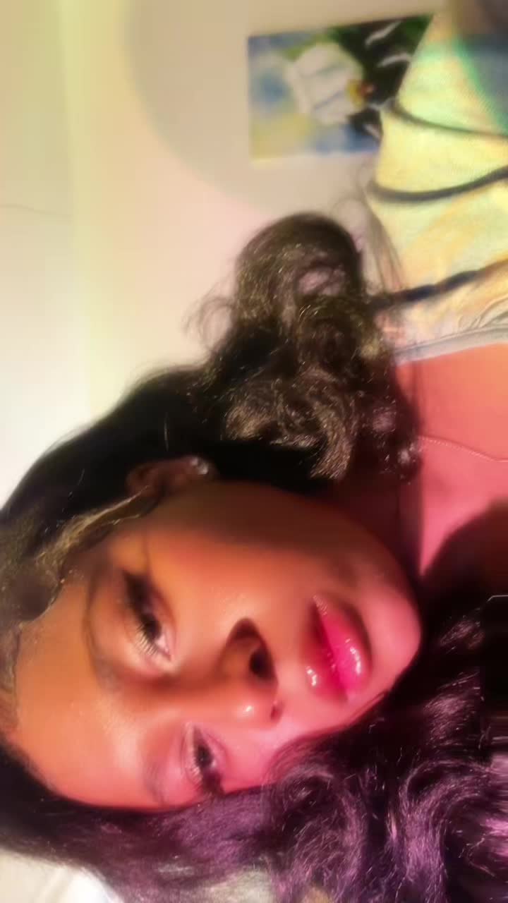@Ziyona 🌻