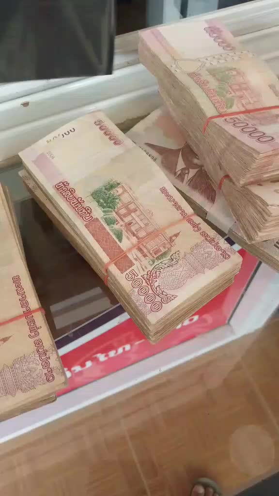 @ຄອນ ພໍຄາລົດມື2💸🥰