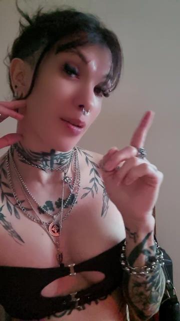 @🦂🖤♔♱A𝖓𝖌𝖎𝖊 𝕱𝖔𝖝♱♔🖤🦂