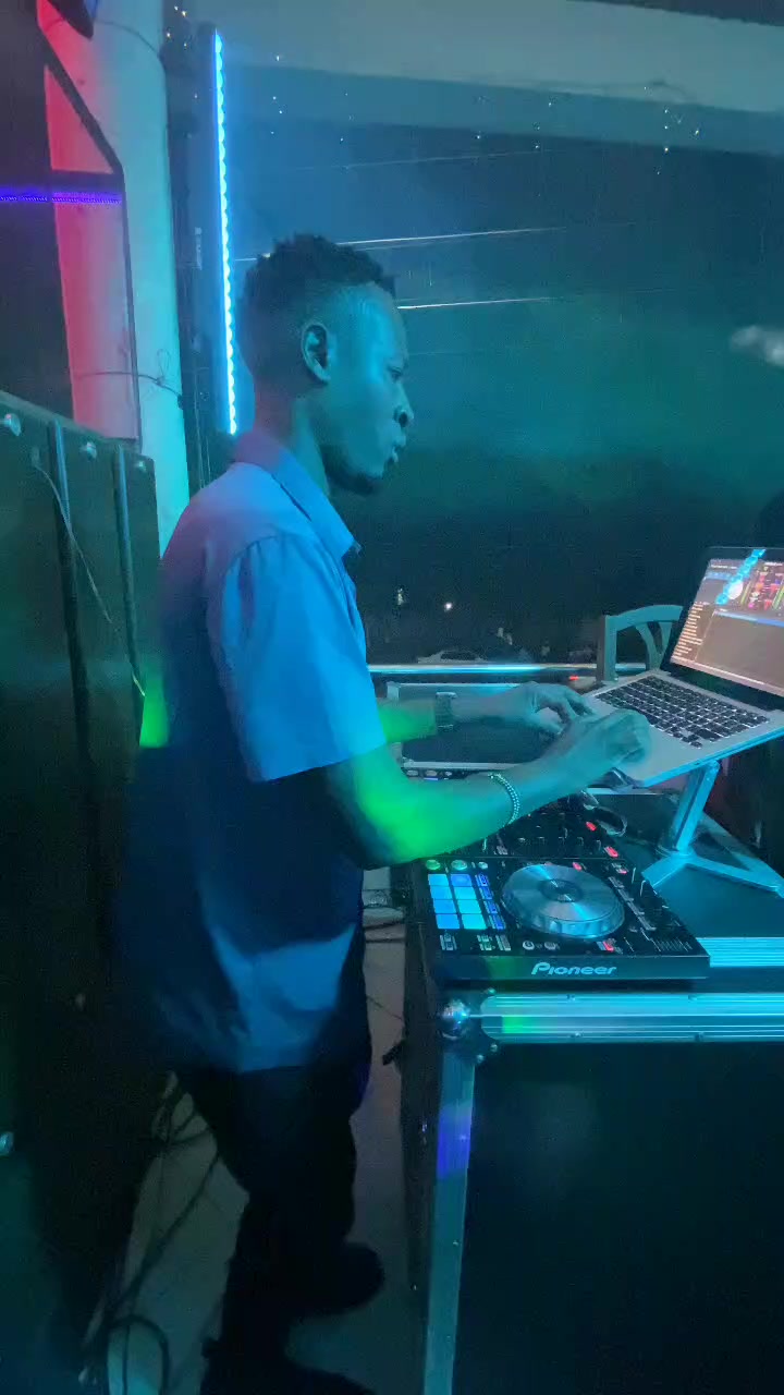 @Dj PoshUg 🇺🇬