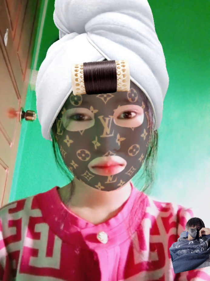 @恒文&bull;𝚈𝙸𝚆𝙴𝙽ꫂ❁