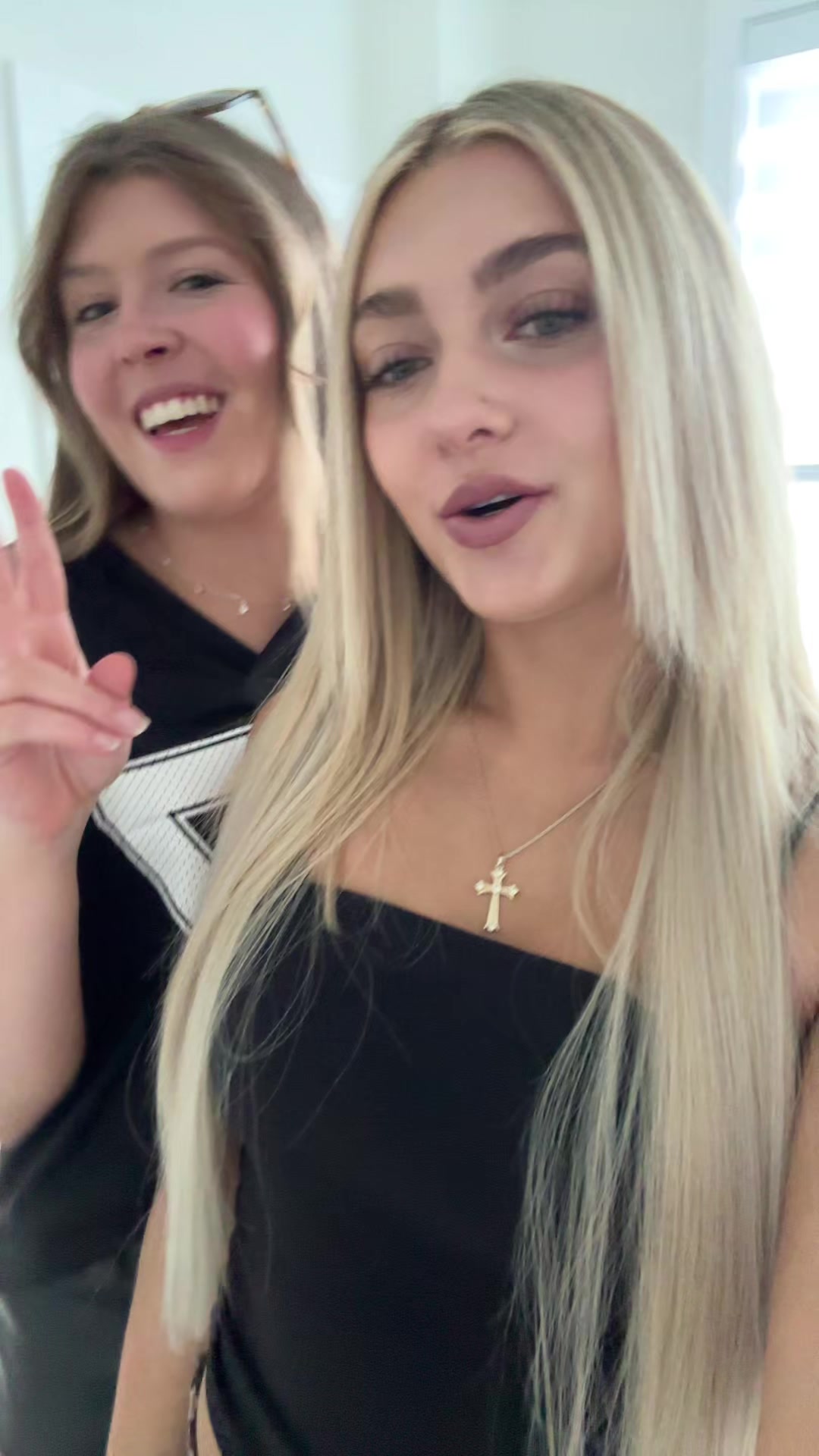 @🥂ri
