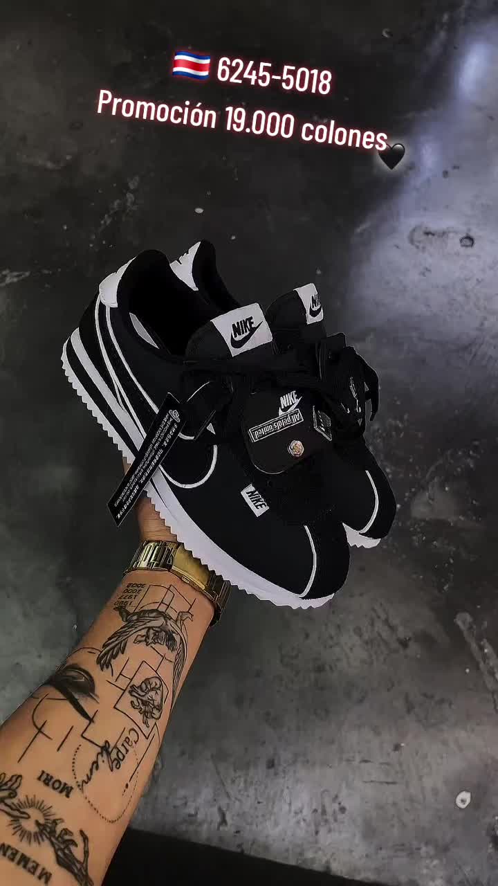 @Noirak Sneakers