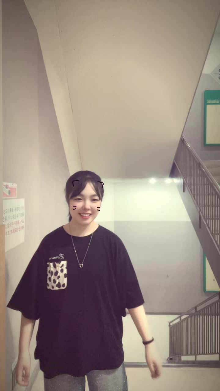 @こな⚡️🎧