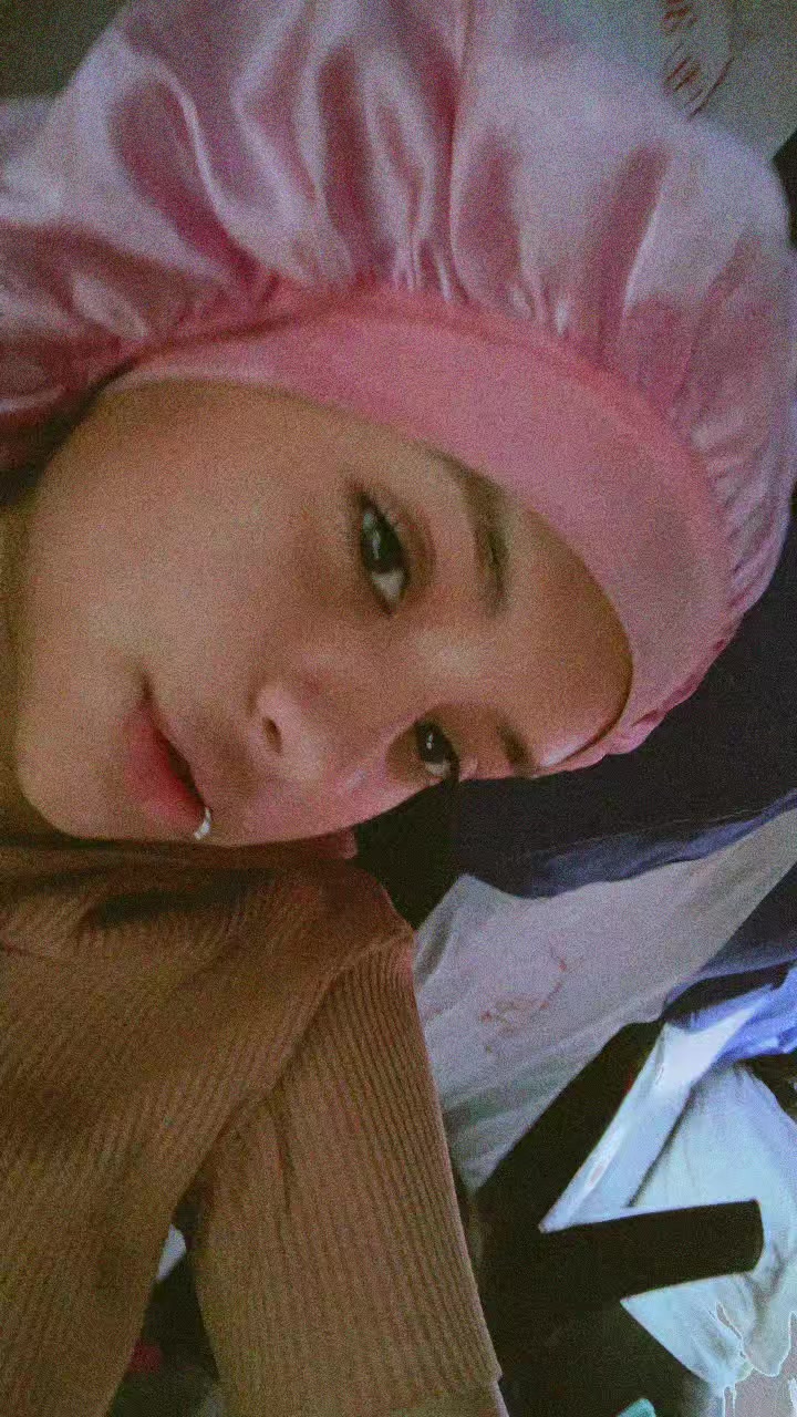 @๐งก ๐ ๐ ℜ ๐ ๐งก