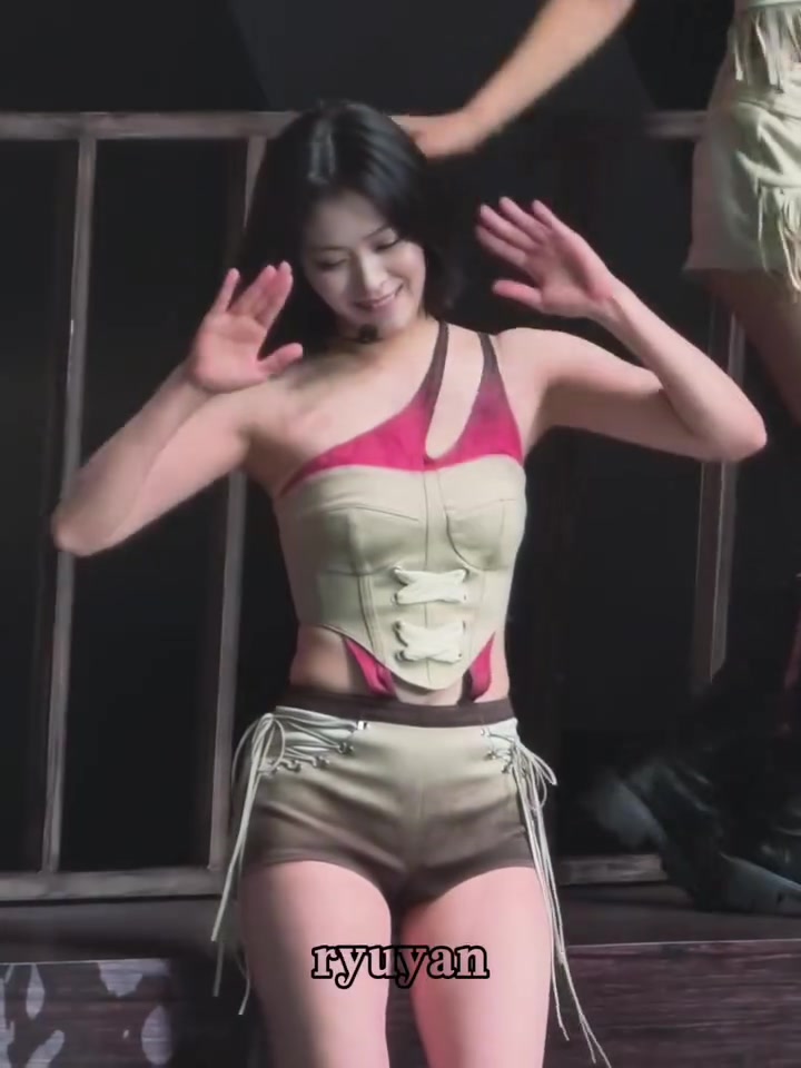 @𝑹 𝒀 𝑼