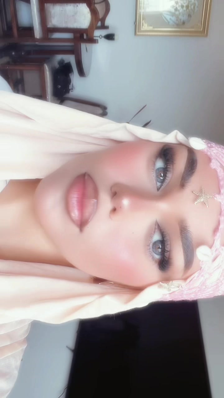 @ur ´ Hanoucha ๐ซถ๐ป