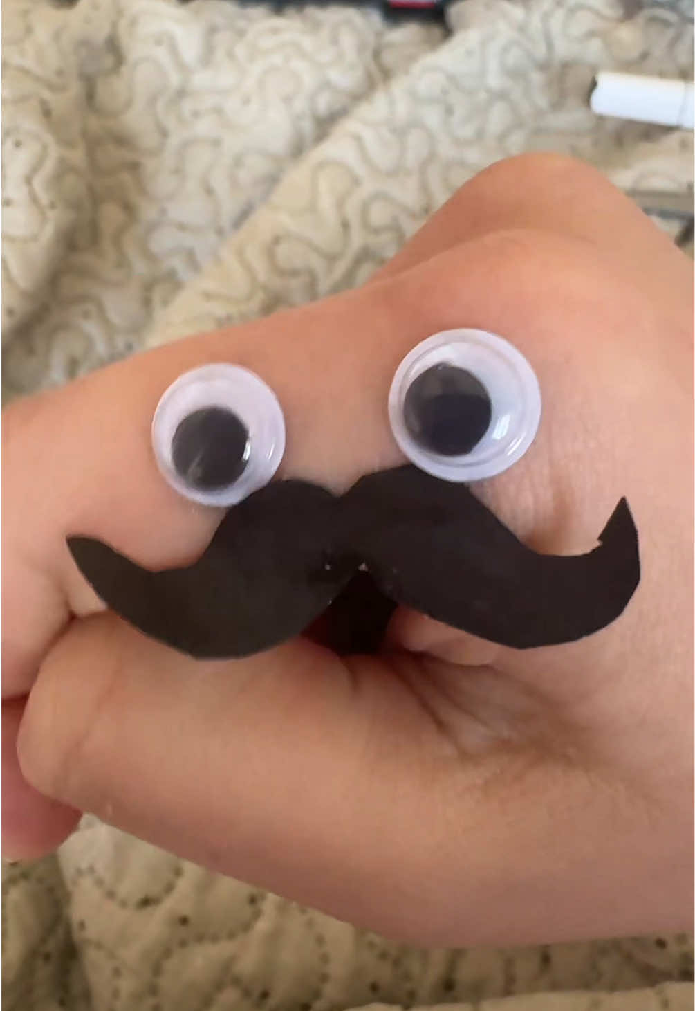 @<3