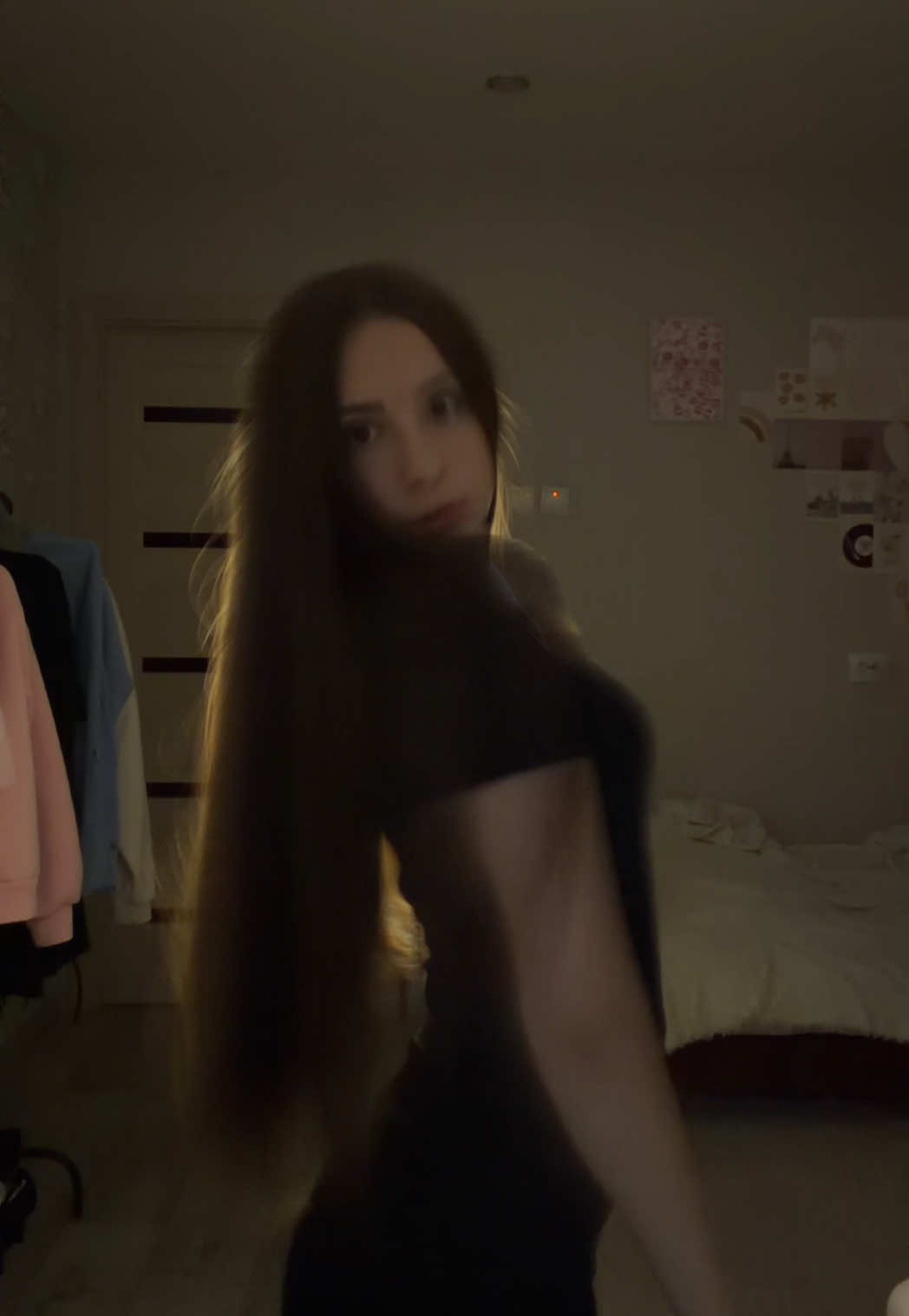 @лизун