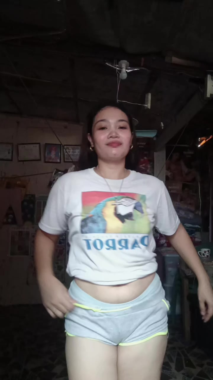 @😘💝🖤😘elleh❤👅💋