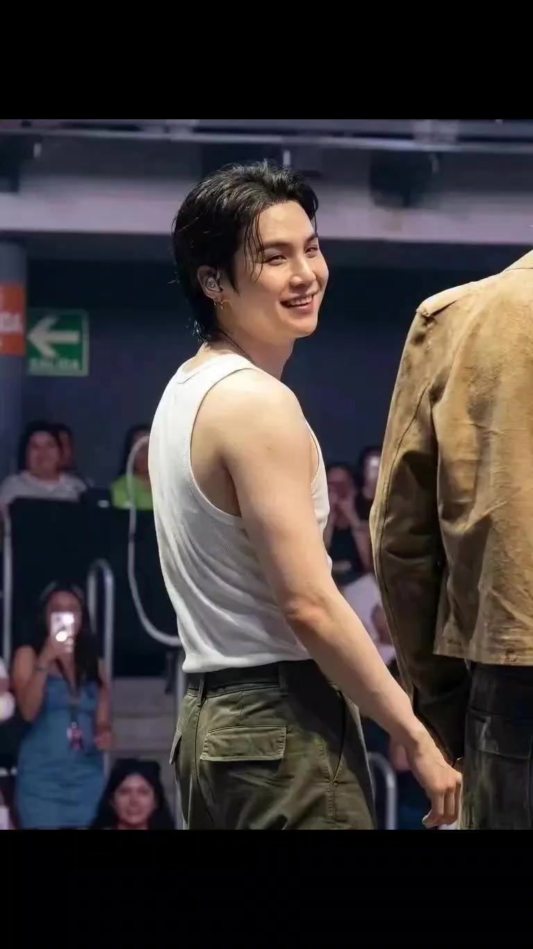 @🇮🇩KimFitriHanyy🦙🇹🇼