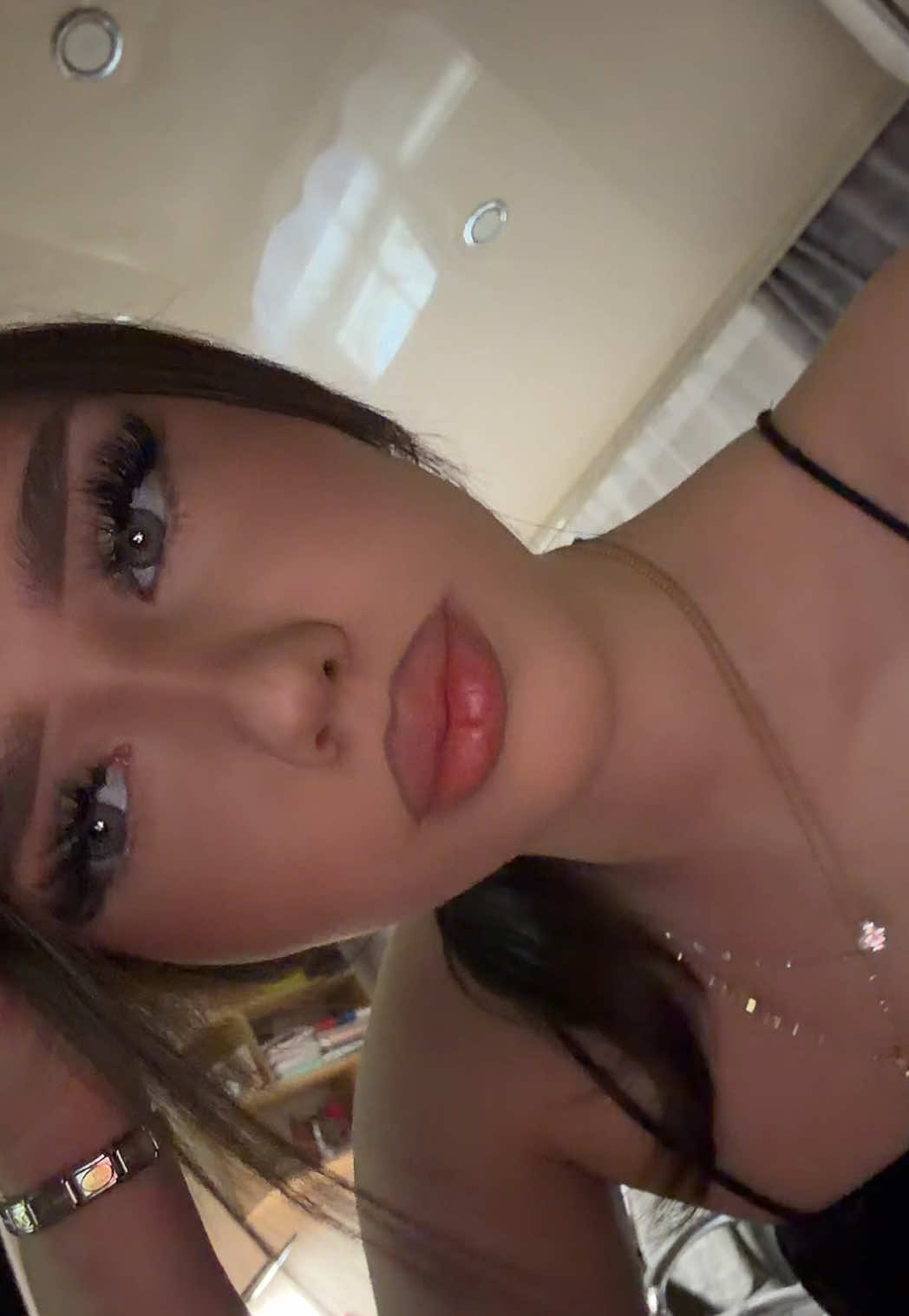 @nikaaa01