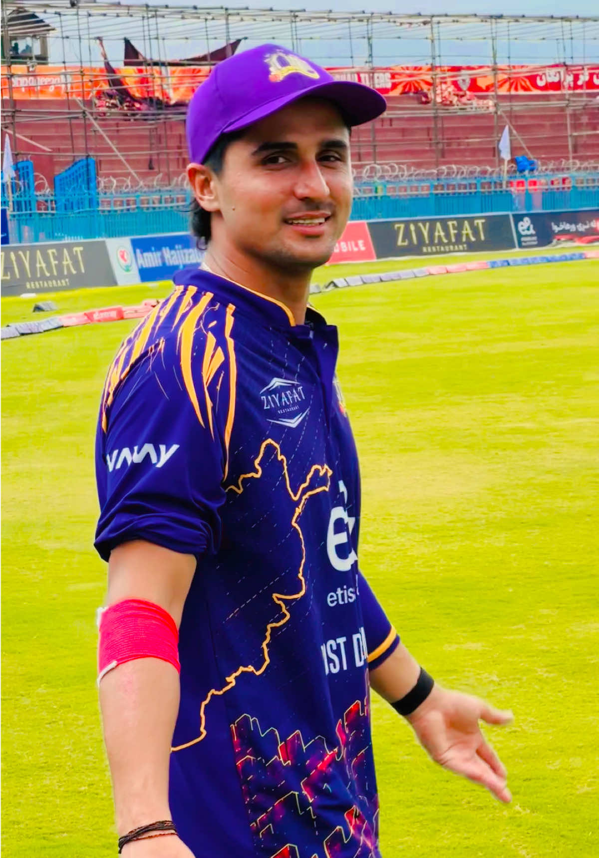 @S Khostai l❤️🏏