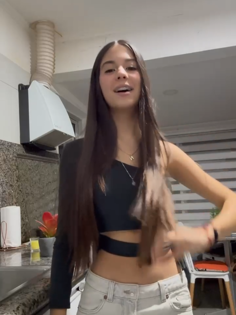@n0el1a