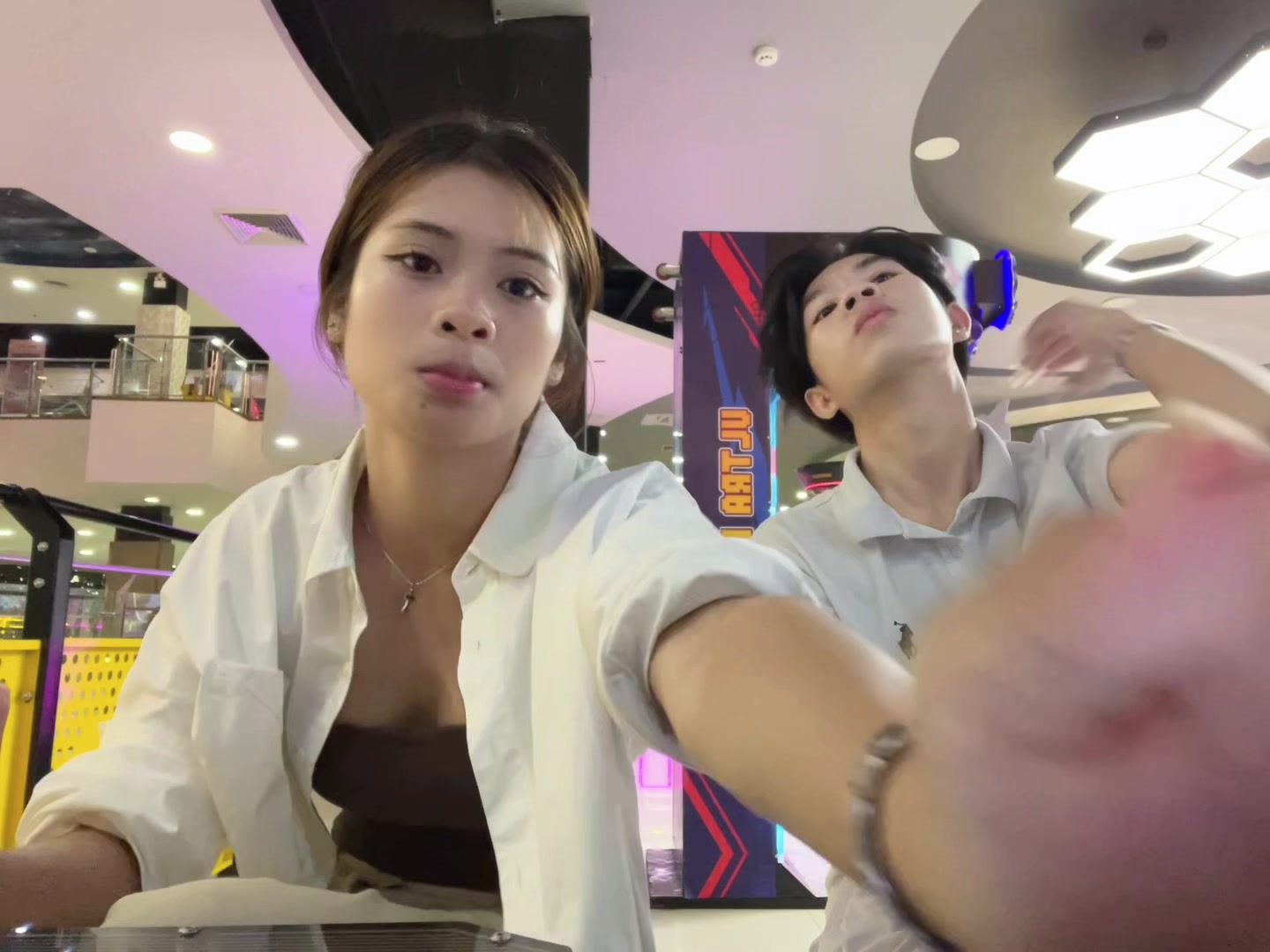 @ก็เชอร์รี่ไรงี้