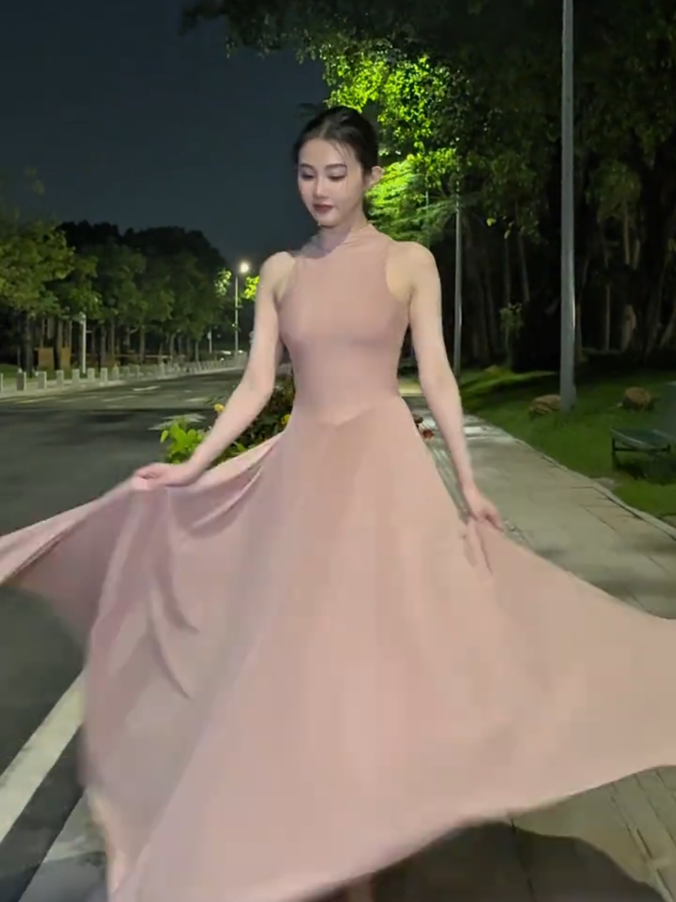 @Sally 王雪莉 大笑笑