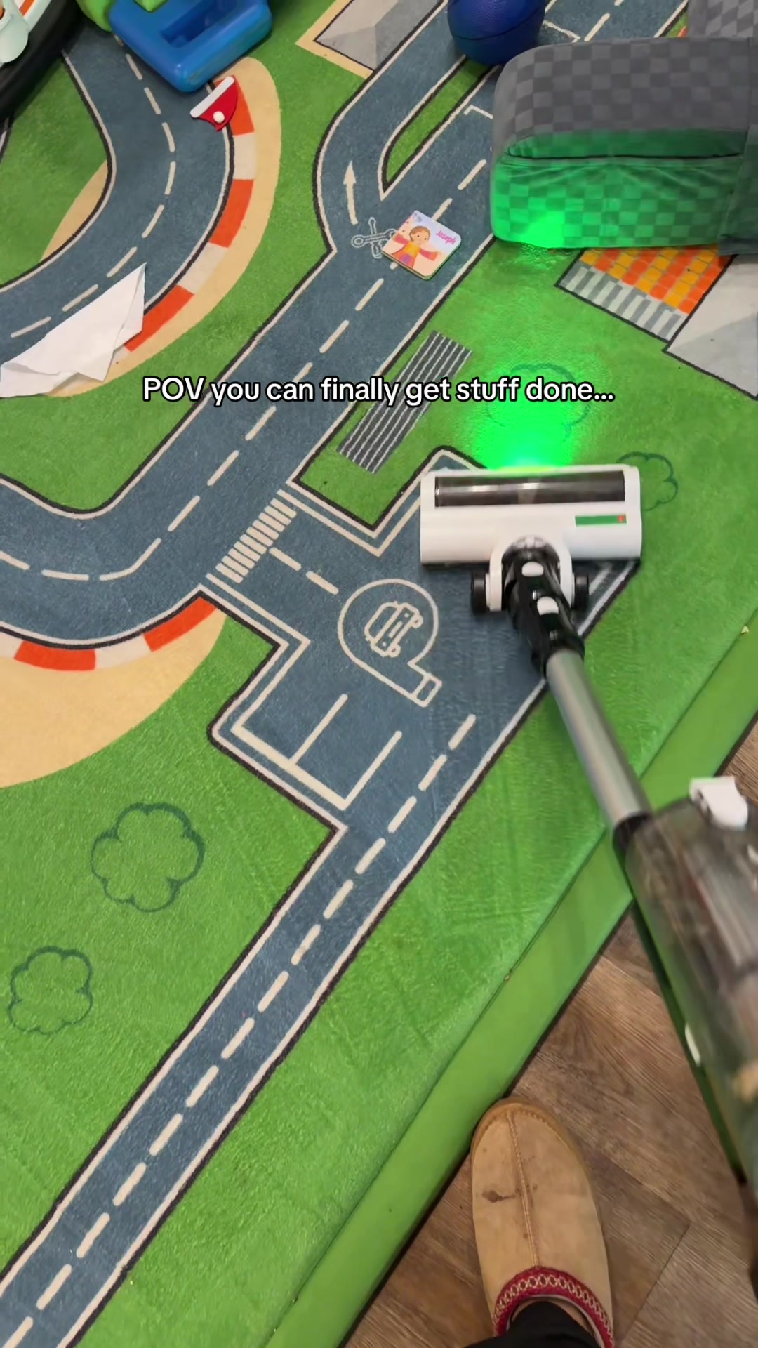 @Max | mom finds & deals