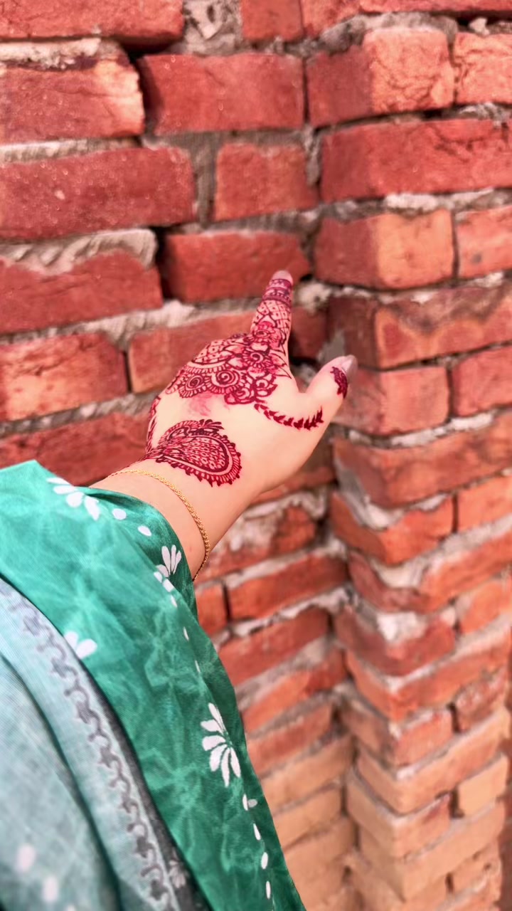 @مانو علی