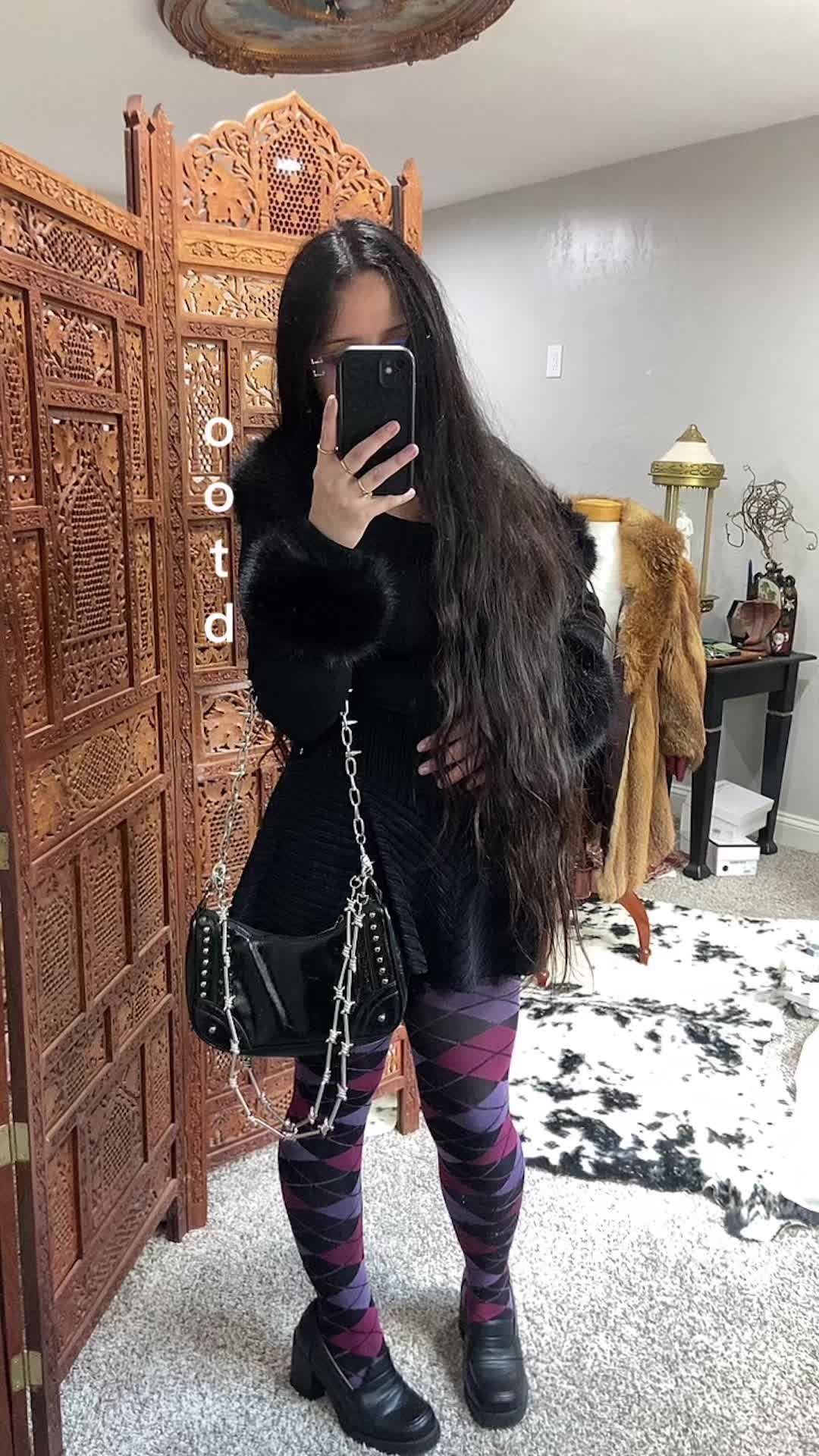 @curiouscowgal╰⋃╯