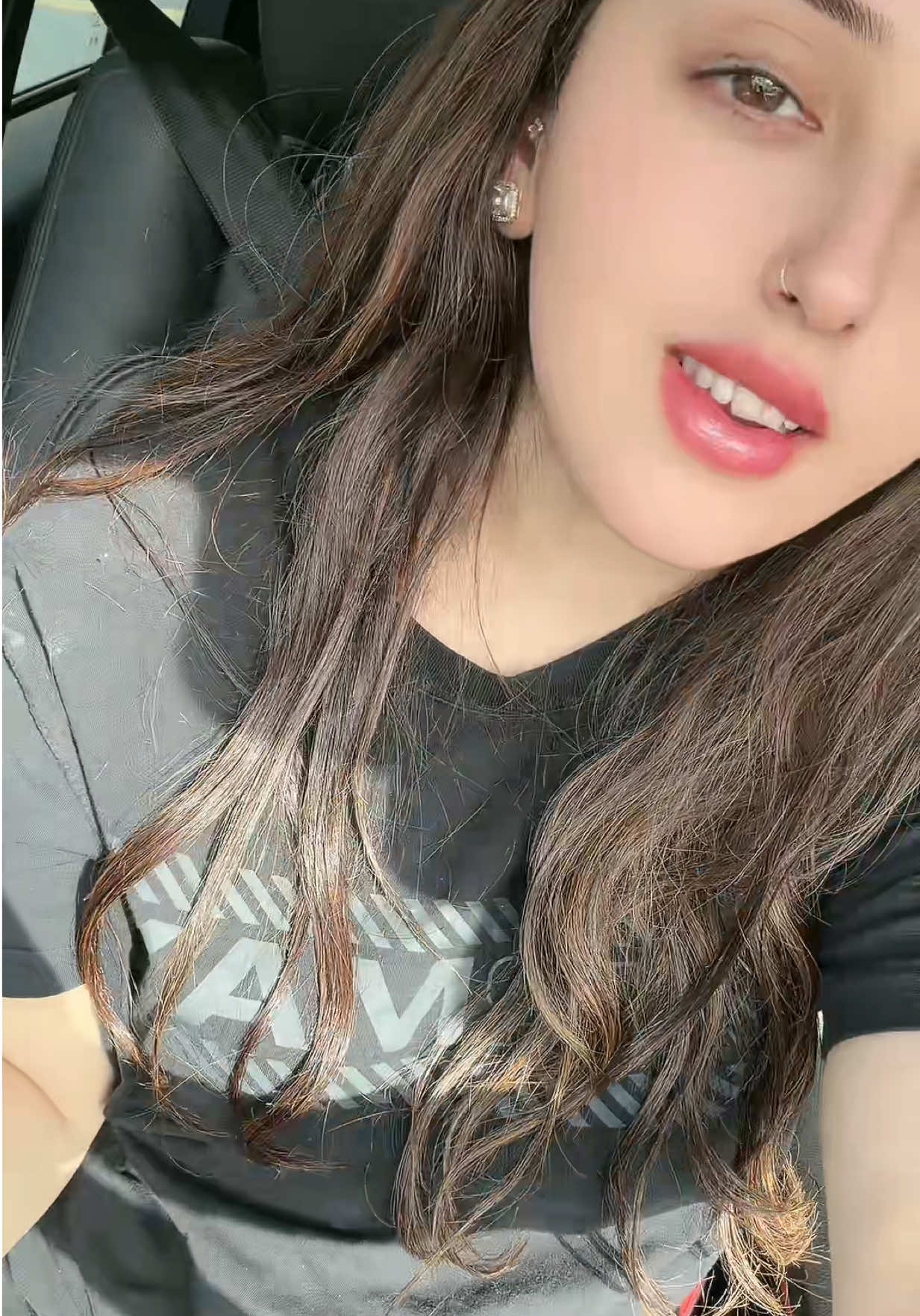 @Kausar 👑