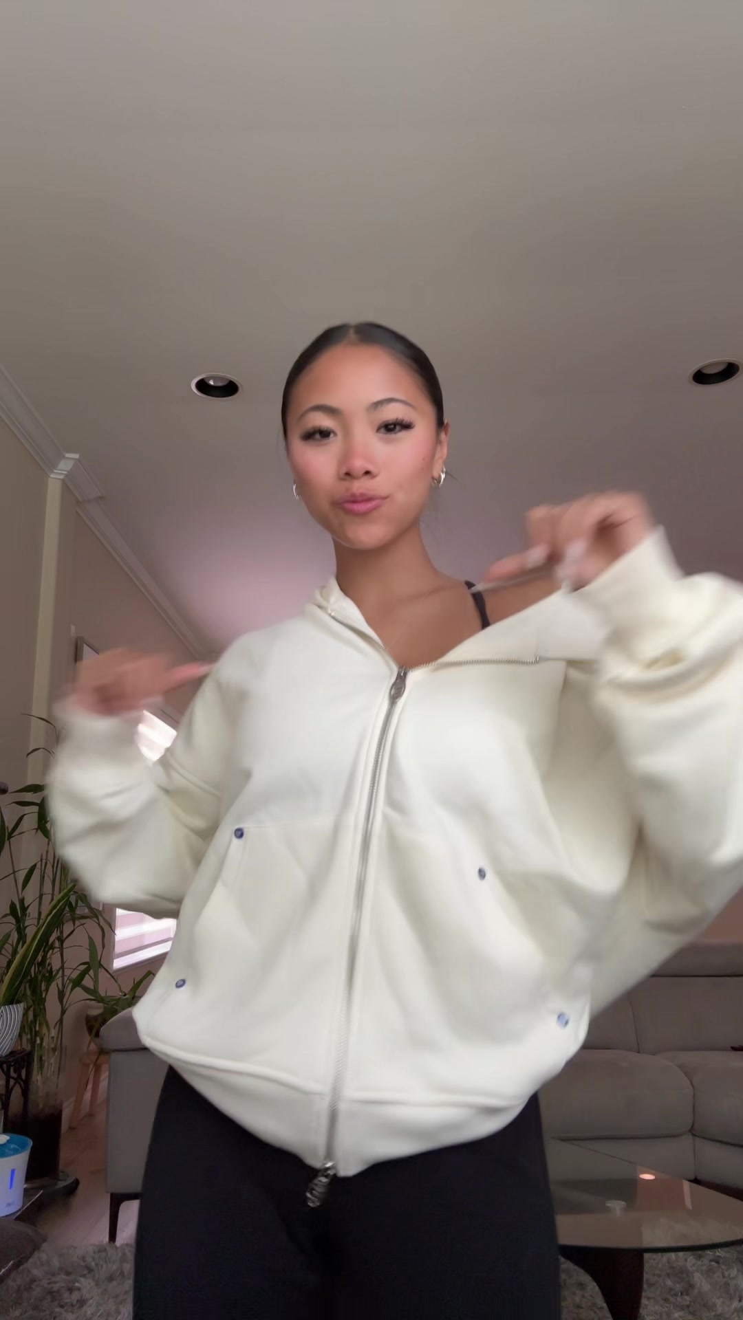 @notellieyong
